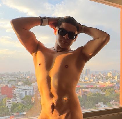 arielrsz OnlyFans picture