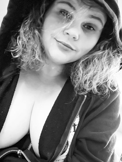 elizabrat1993 OnlyFans picture