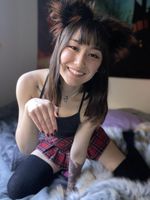 yurifoxgirl OnlyFans - Free Trial - Photos - Socials | FansMetrics.com