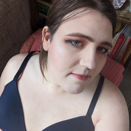 molly2222 OnlyFans picture