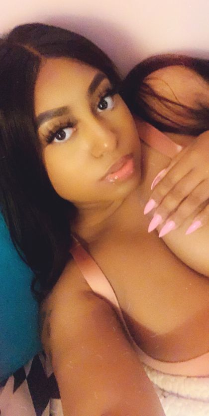 booksmartbarbz OnlyFans picture