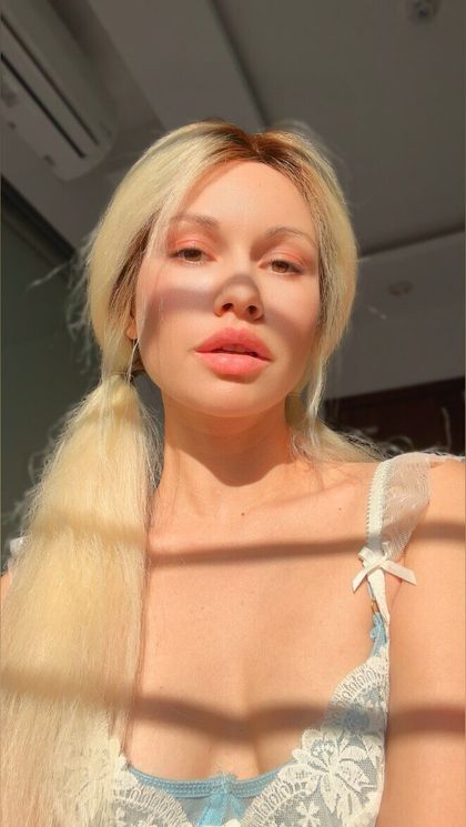 chloe_bloomm OnlyFans picture
