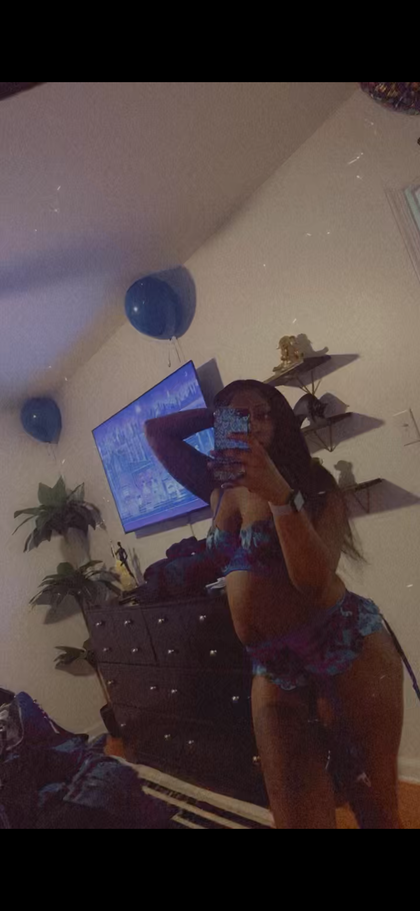 beautiful.llyric OnlyFans picture