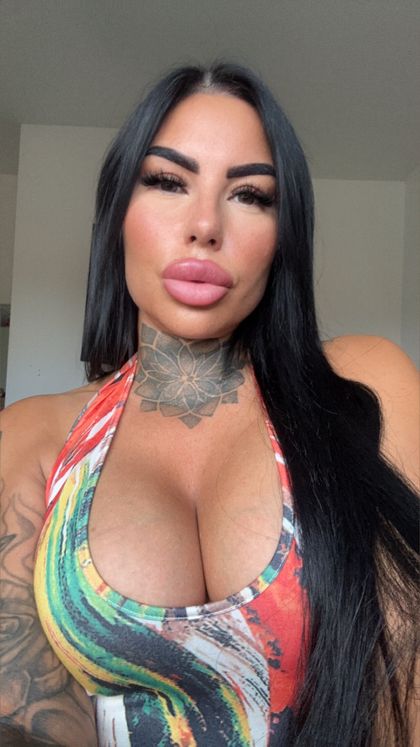 karinajanevip OnlyFans picture