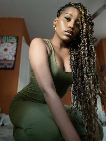 henny.skin OnlyFans picture