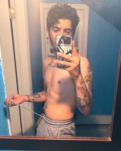 ezrastra OnlyFans picture
