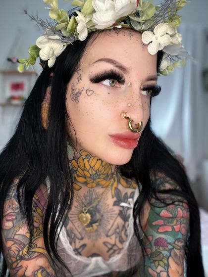 Best Pixieequeen OnlyFans Accounts | FansMetrics.com