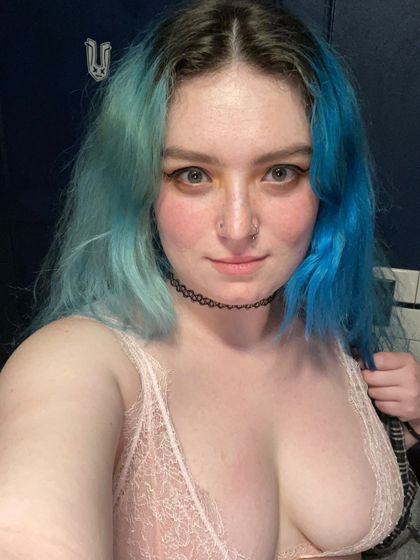 sarcasticsunflower OnlyFans picture