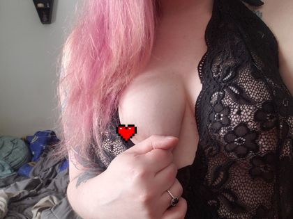 geekypeach OnlyFans picture