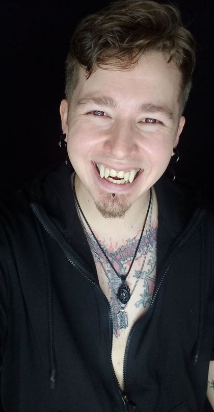 hardtokillzombie OnlyFans picture
