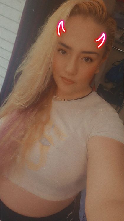 ticklemepink6404 OnlyFans picture