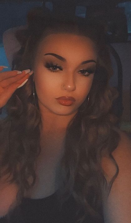 holidaeinn OnlyFans picture