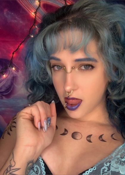 emberann420 OnlyFans picture