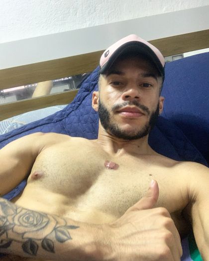 peqquenoleo OnlyFans picture