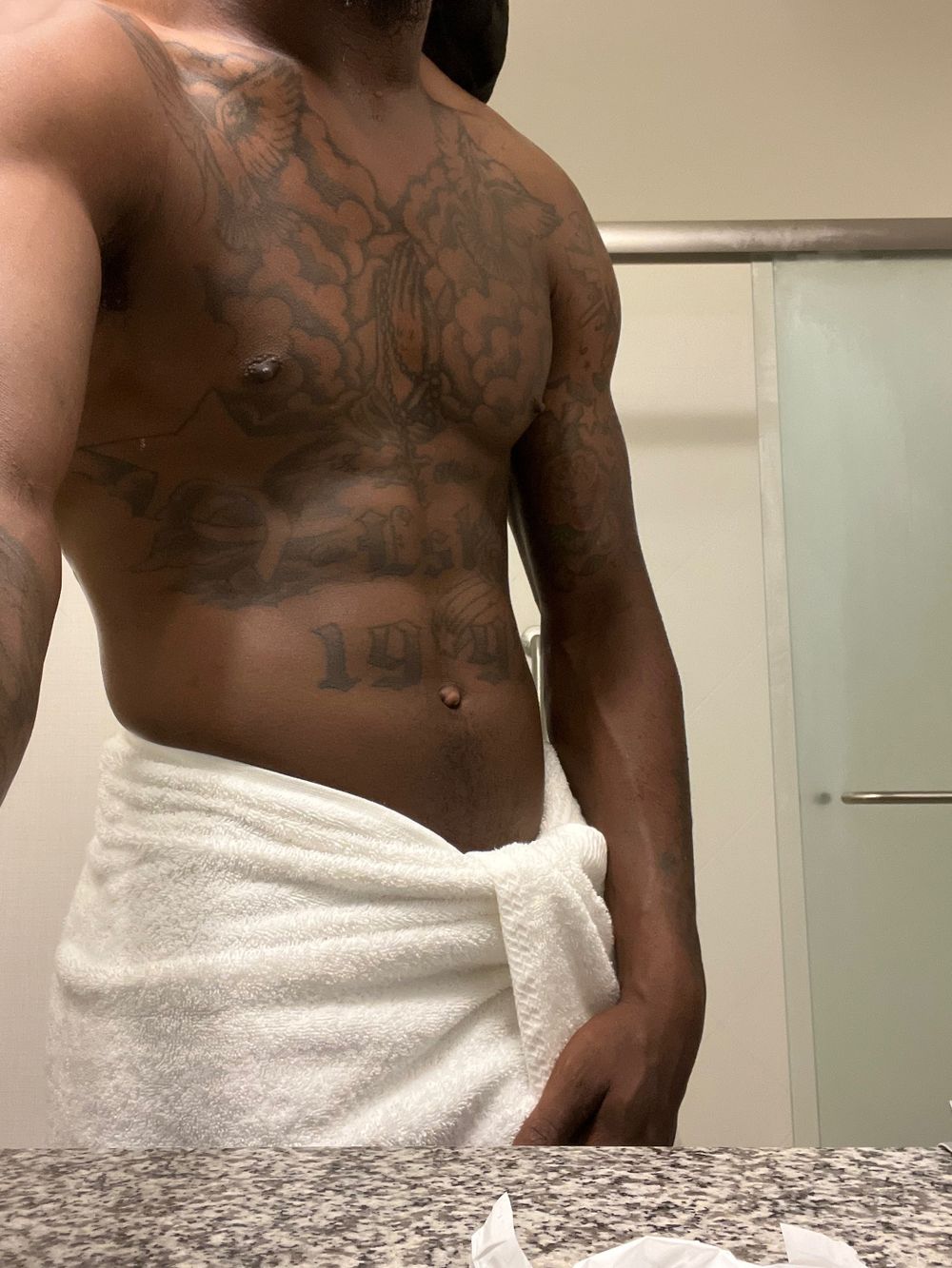 redshowingout OnlyFans profile picture