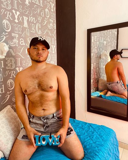 jhonjairo36 OnlyFans picture