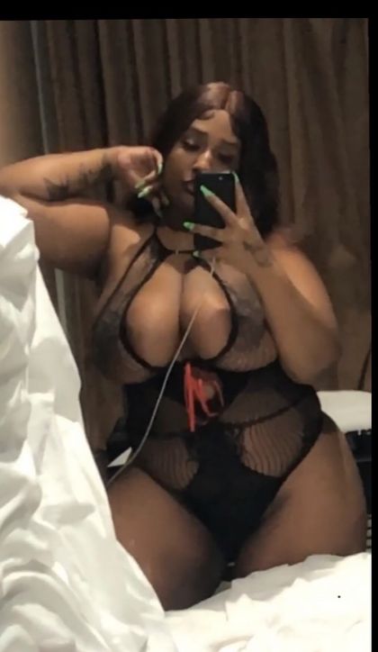 h_town_bigbootycherokee OnlyFans picture