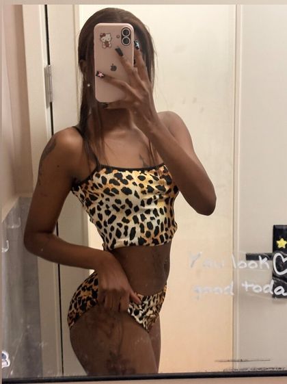 official_desiree OnlyFans picture