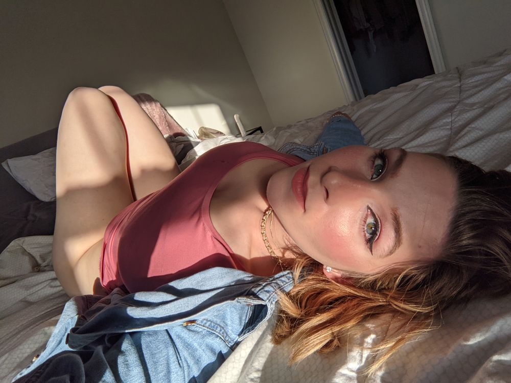 vivid_whit OnlyFans profile picture