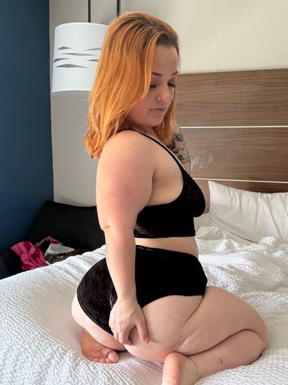 tineeboo OnlyFans picture