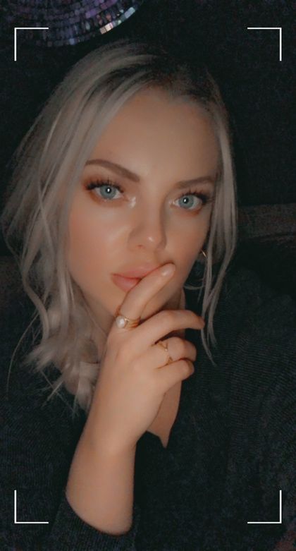 shimmerqueen_23 OnlyFans picture