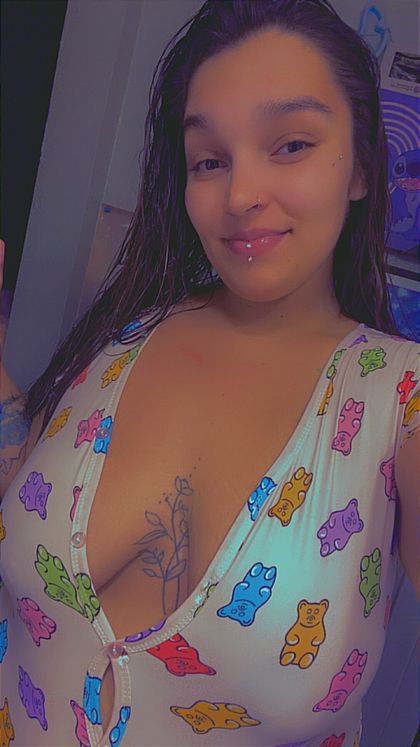 ladybuggglynn OnlyFans picture