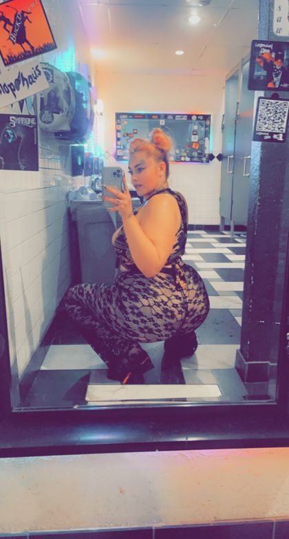 dutchhesboo OnlyFans picture