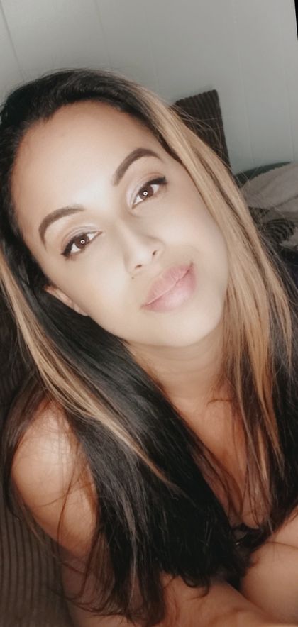 queenezmerelda OnlyFans picture