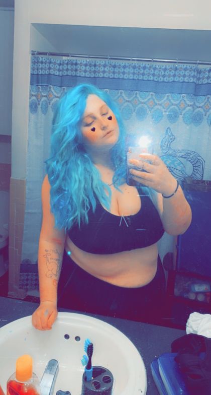 blue3y3z OnlyFans picture