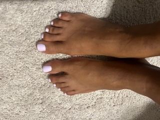verypreetyfeet OnlyFans picture