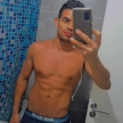 carlosescalona OnlyFans picture