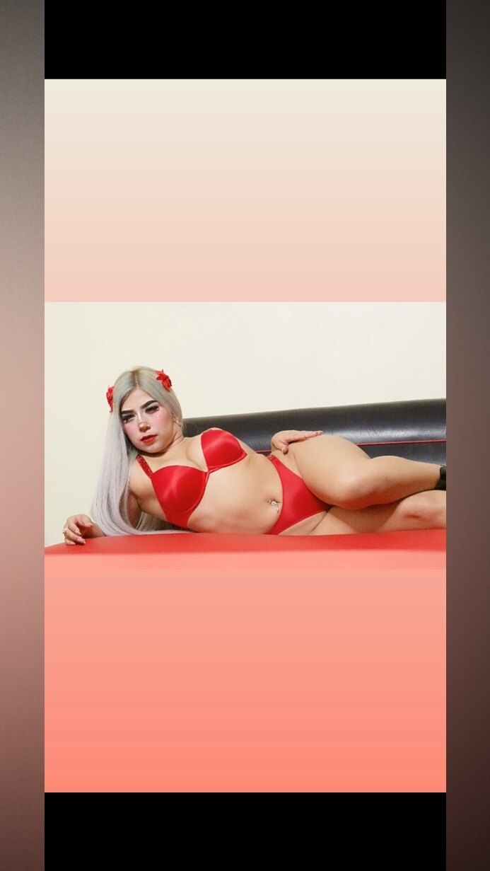 carolina_serpas OnlyFans profile picture