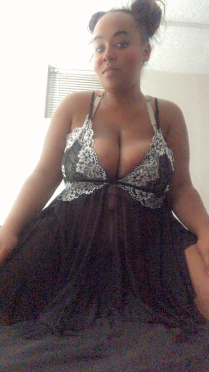 thickyellaamichelle OnlyFans picture