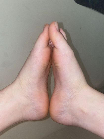 feeet4ya OnlyFans picture