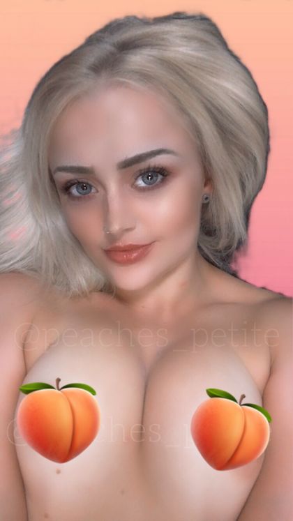 peaches_petitefree OnlyFans picture