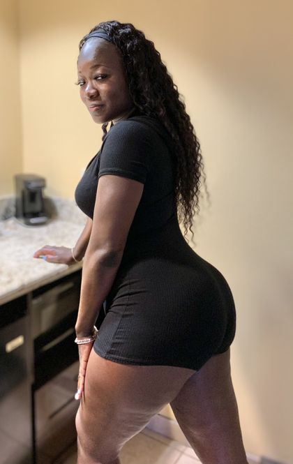 ladyycupcakes OnlyFans picture