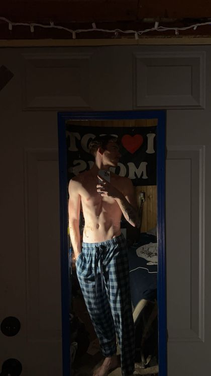 misterred5xxx OnlyFans picture