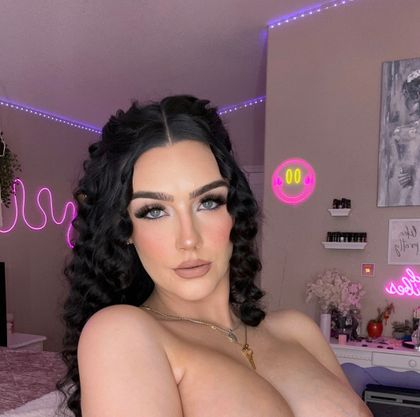 catie_riley OnlyFans picture