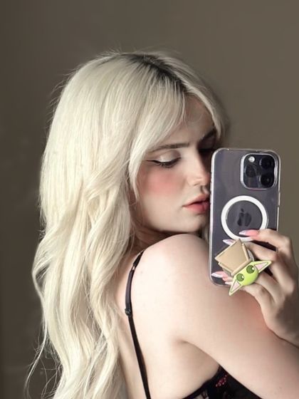 Best Hot Khaleesiblu OnlyFans Accounts | FansMetrics.com