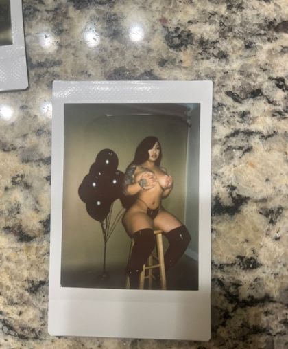 tasteofapril OnlyFans picture