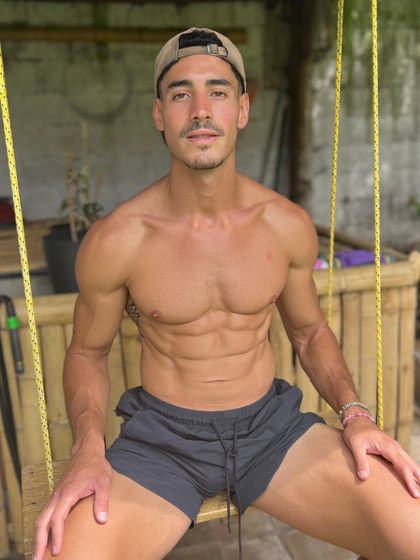 santiferrer_free OnlyFans picture