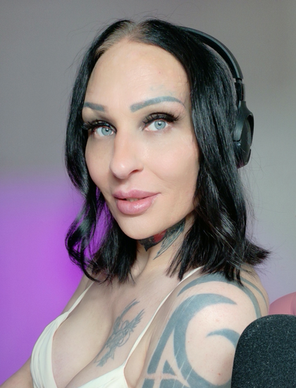 valkyriadominaxxx OnlyFans picture