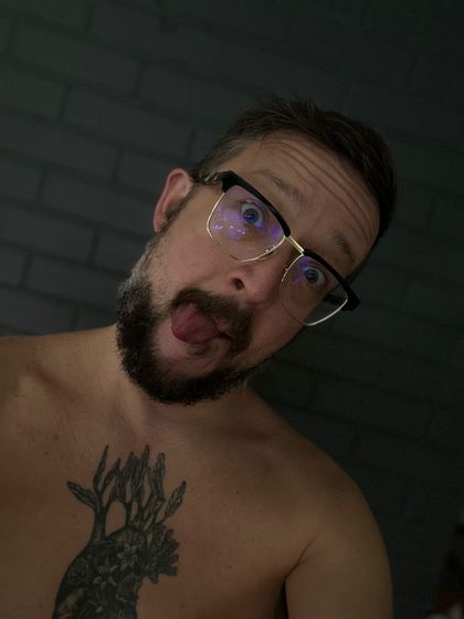 sillyniko OnlyFans picture
