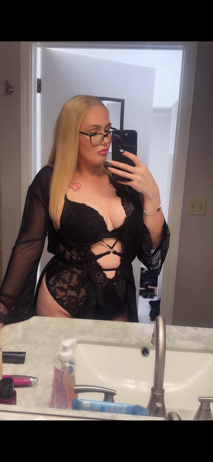 mandy_blaze OnlyFans picture