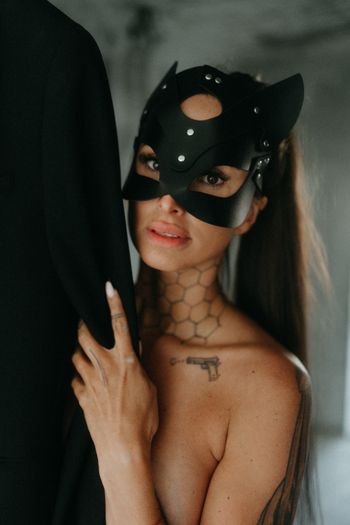 tattooed_kika