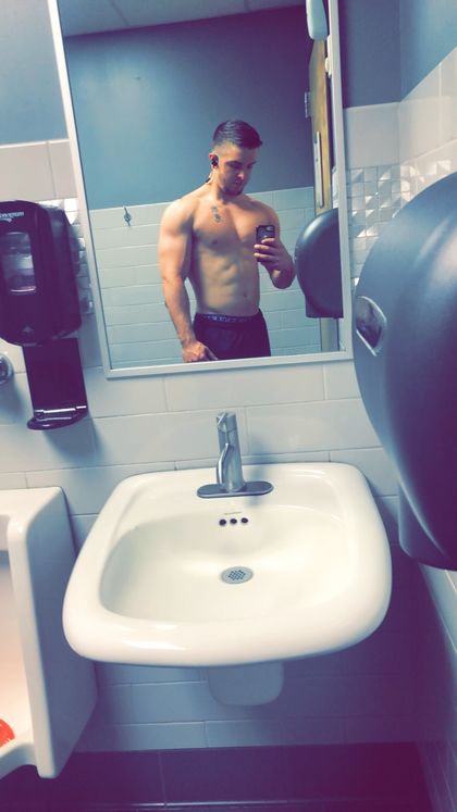 usmc2046 OnlyFans picture