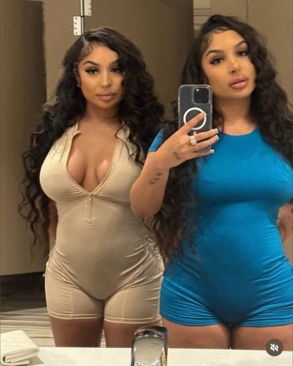 siangietwins OnlyFans picture