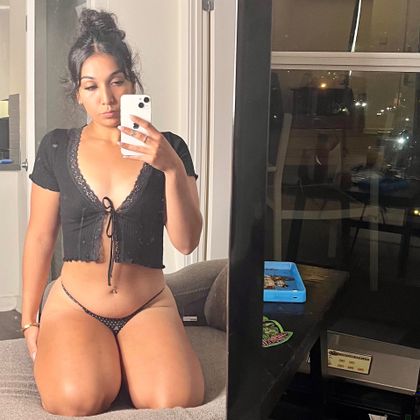 mbabyeli OnlyFans picture