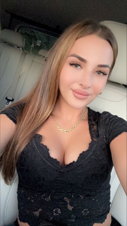 andra2326 OnlyFans picture
