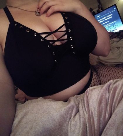 cruvybunni OnlyFans picture